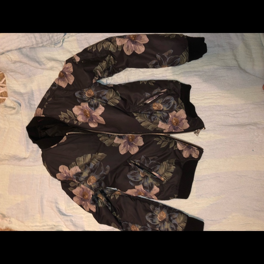 Bomber jacket